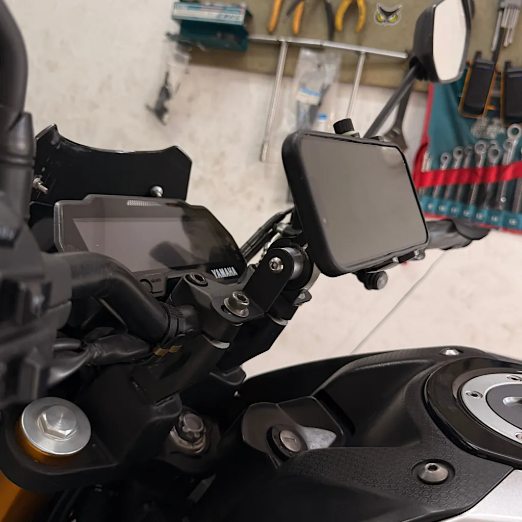 SOPORTE GPS - HOLDER PARA ACUTRAX UNIVERSAL4.webp