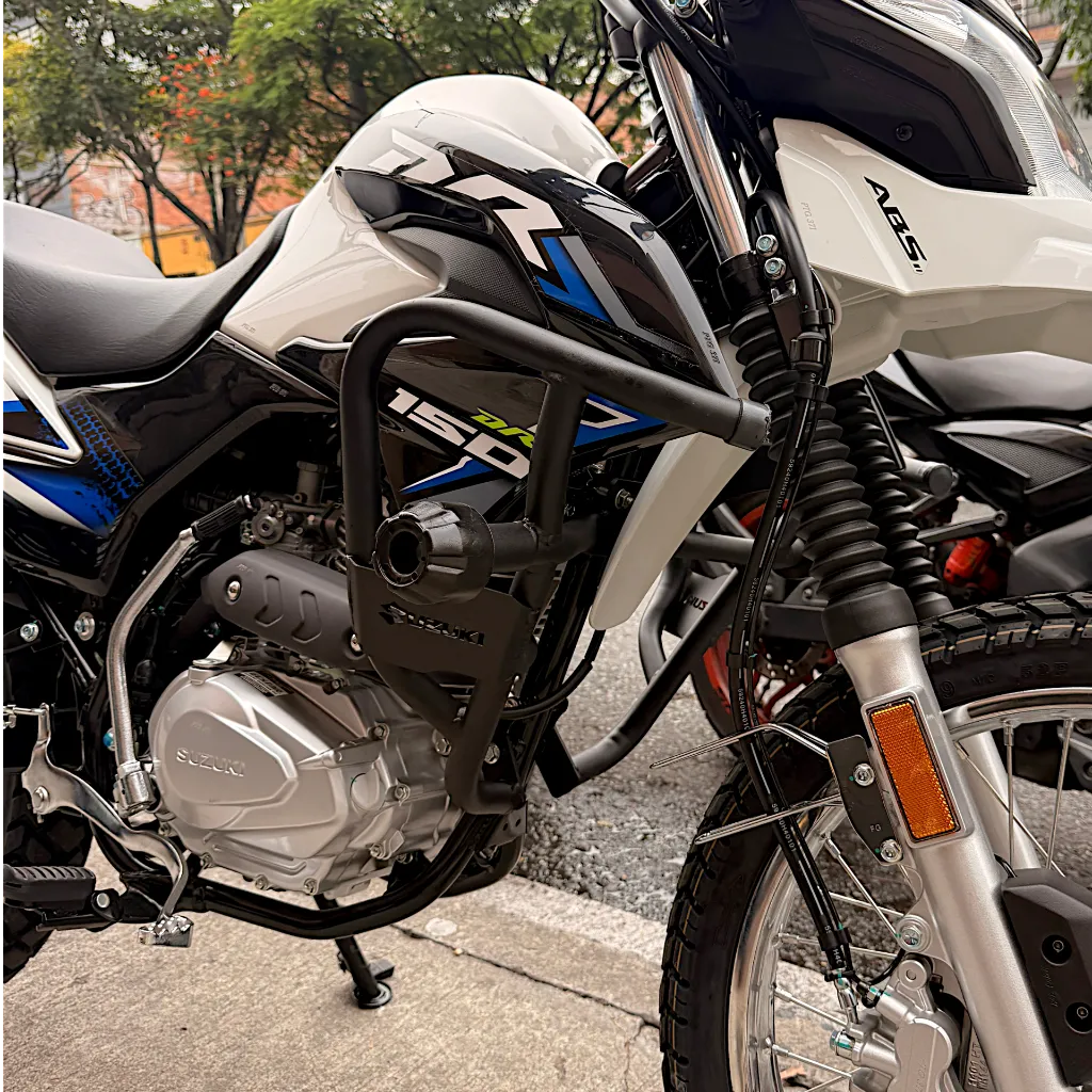 BARRA DE PROTECCIÓN CON SLIDER SUZUKI DR 150 WP (2).webp