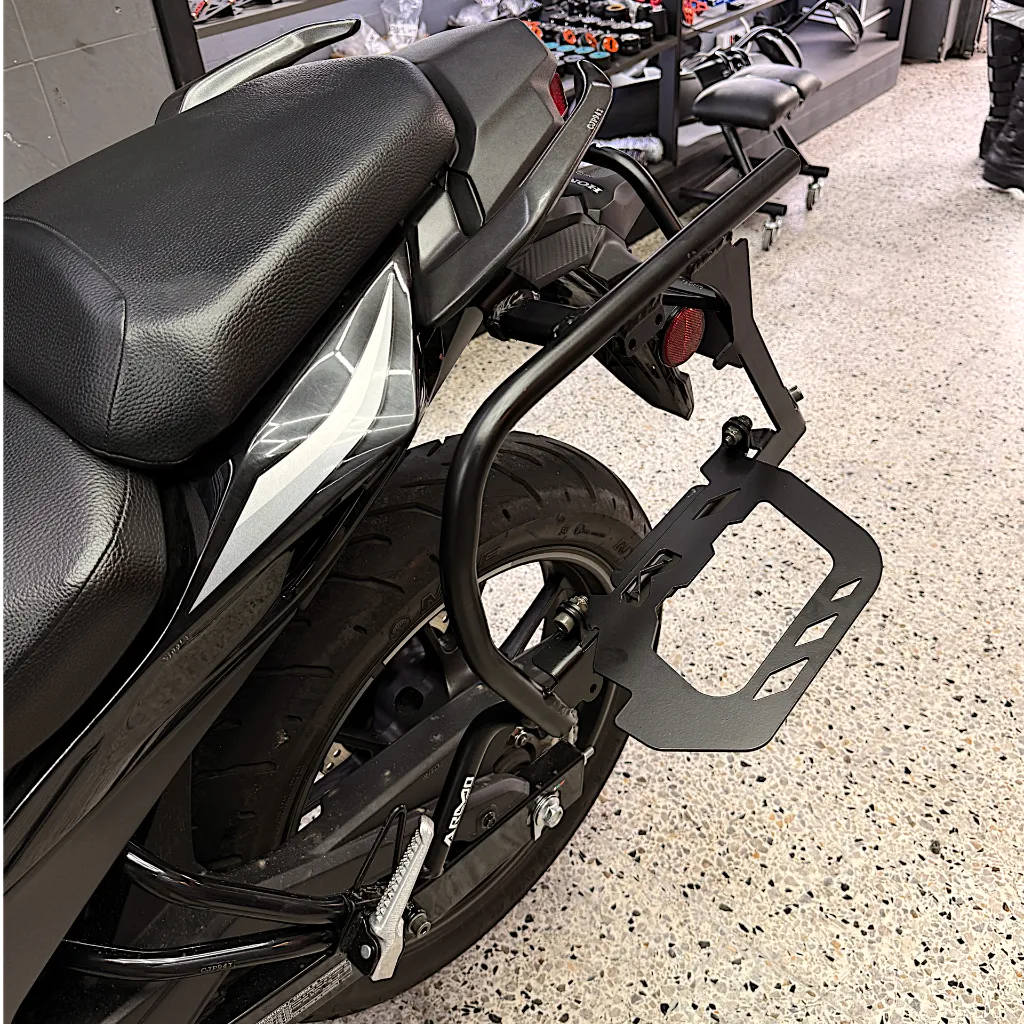 PORTA ALFORJAS HONDA CB 190R 2.0 MULTIFUNCIONAL ARMO (1).webp