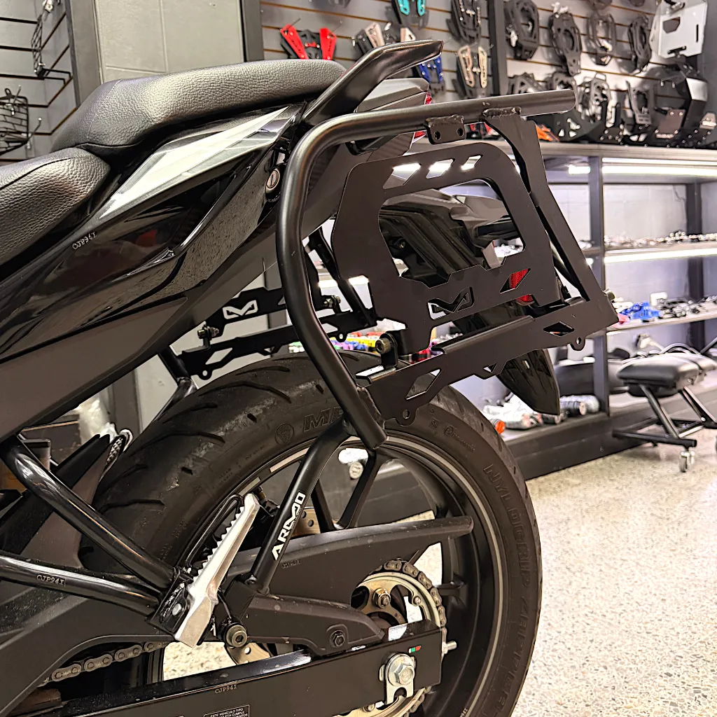 PORTA ALFORJAS HONDA CB 190R 2.0 MULTIFUNCIONAL ARMO.webp