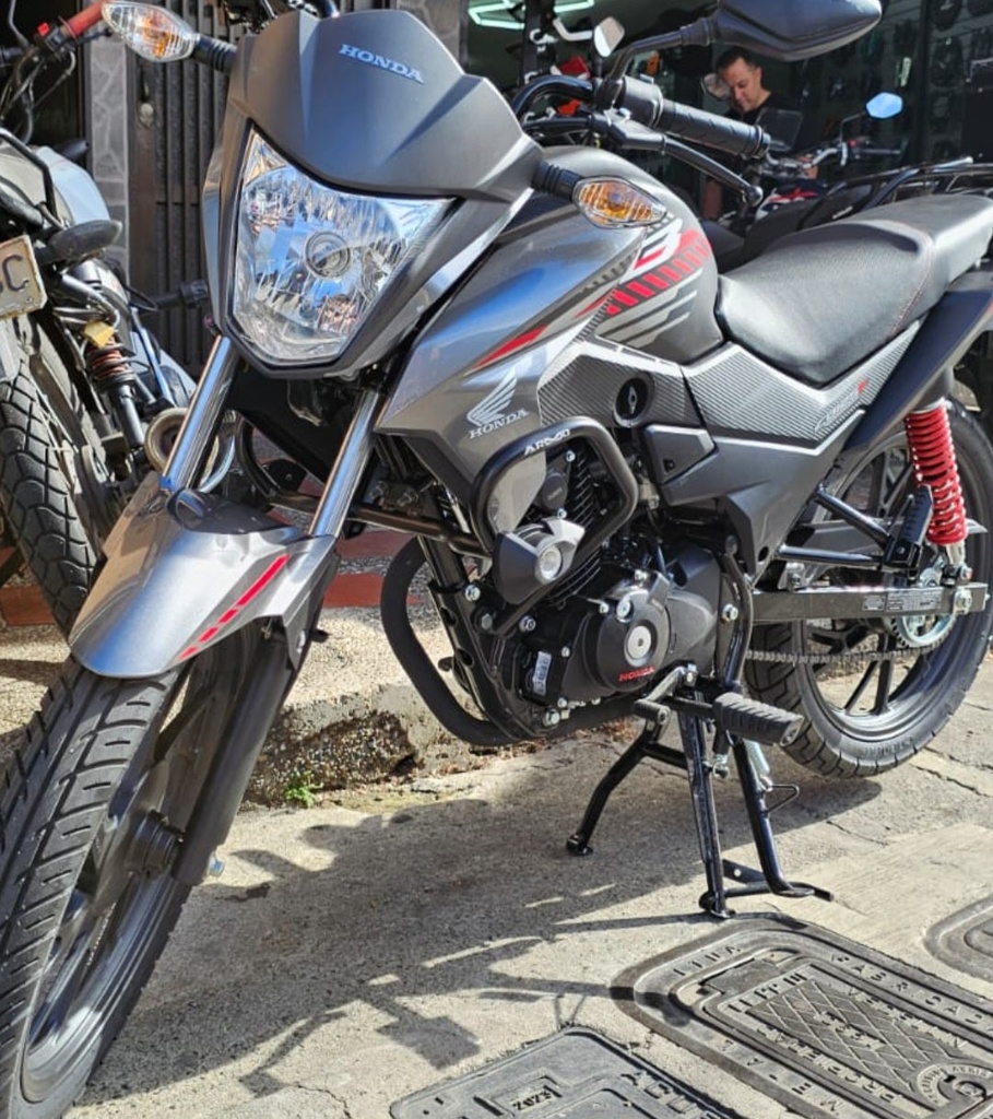 [WP0100] BARRA DE PROTECCIÓN CON SLIDER HONDA CB 125F ARMO