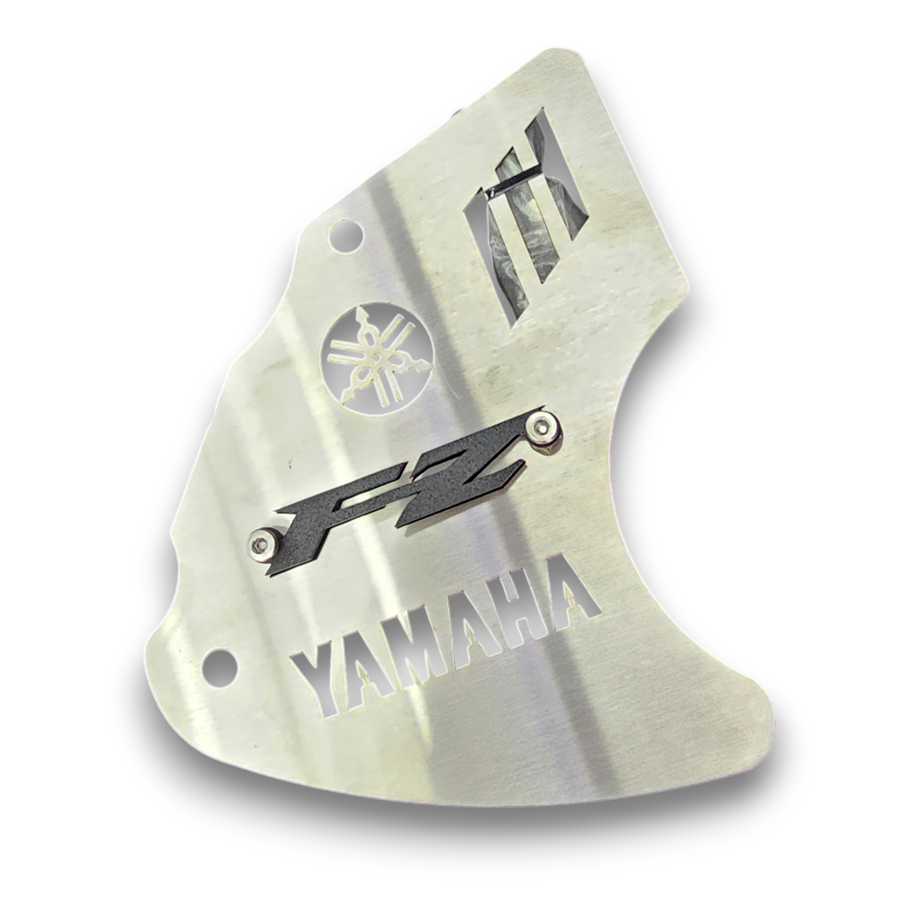 [1148] PROTECTOR TAPA PIÑON YAMAHA FZ 2.0 (ACERO)