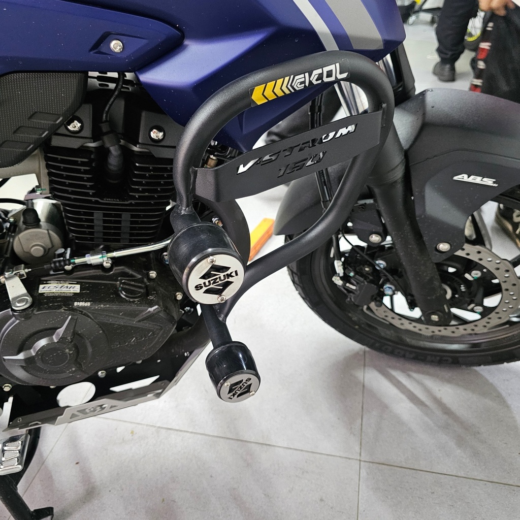 BARRA DE PROTECCIÓN CON SLIDER SUZUKI VSTROM 160 TIPO STUNT CICOL