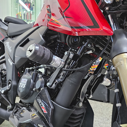 [326] SLIDERS ALTO IMPACTO TVS APACHE 4V