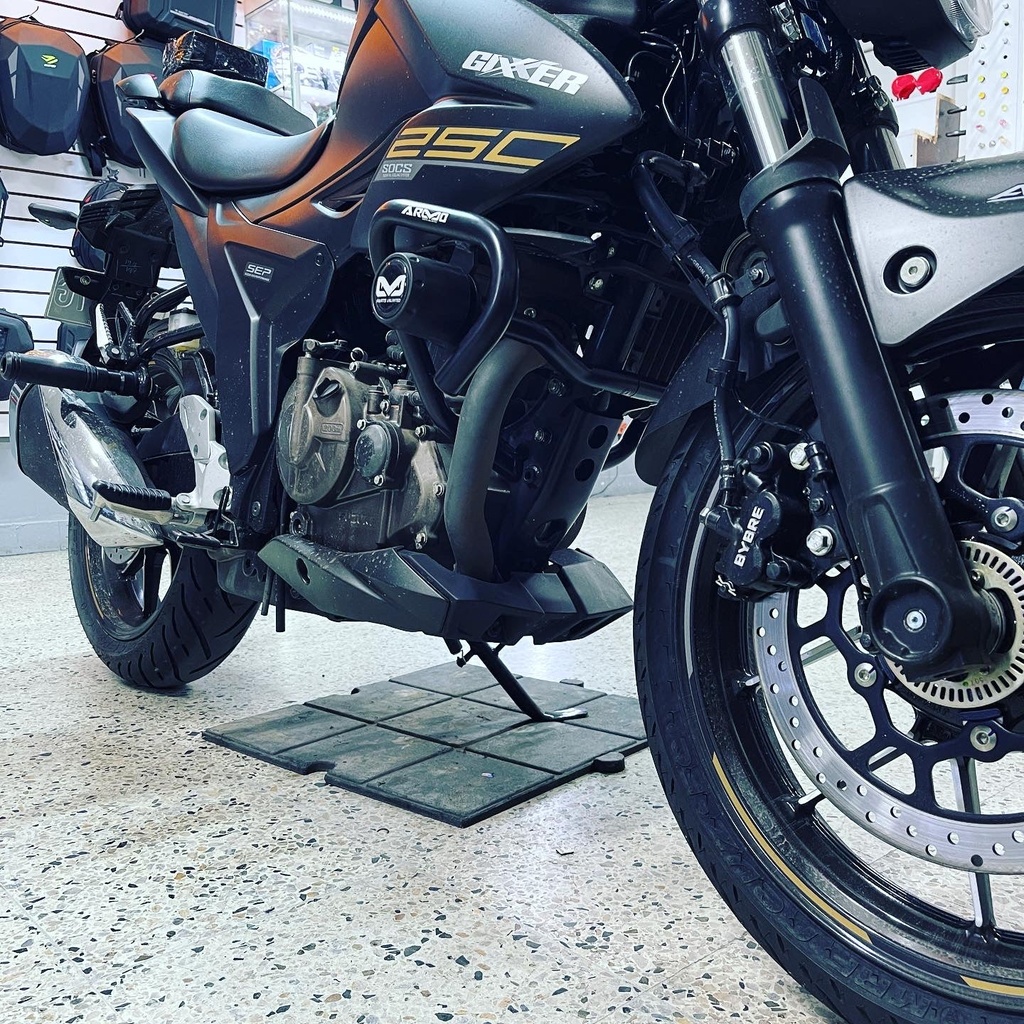 [BGI250] BARRA DE PROTECCIÓN CON SLIDER SUZUKI GIXXER 250 FI ARMO