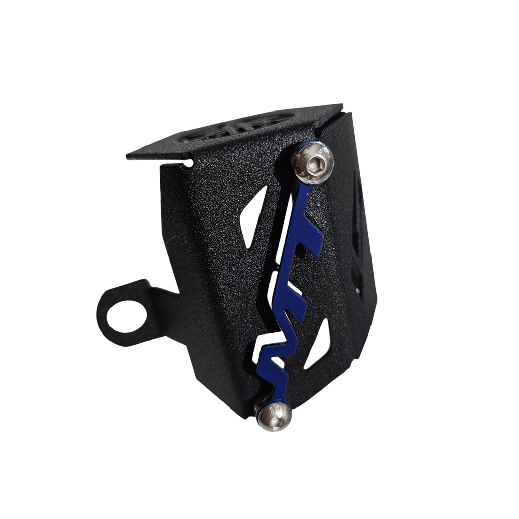 PROTECTOR DE BOMBA FRENO TRASERO MT-15 (ACERO)