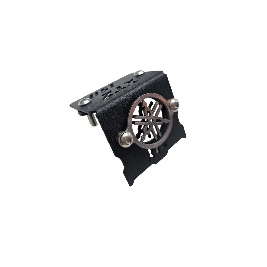 PROTECTOR DE BOMBA FRENO DELANTERO YAMAHA XTZ (ACERO)