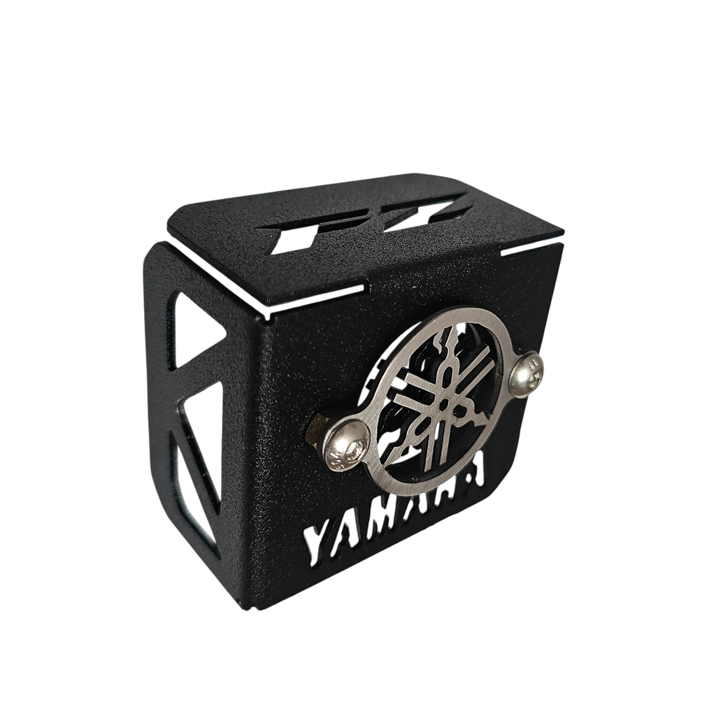 PROTECTOR DE BOMBA FRENO TRASERO YAMAHA FZ (CUADRADO) (ACERO)