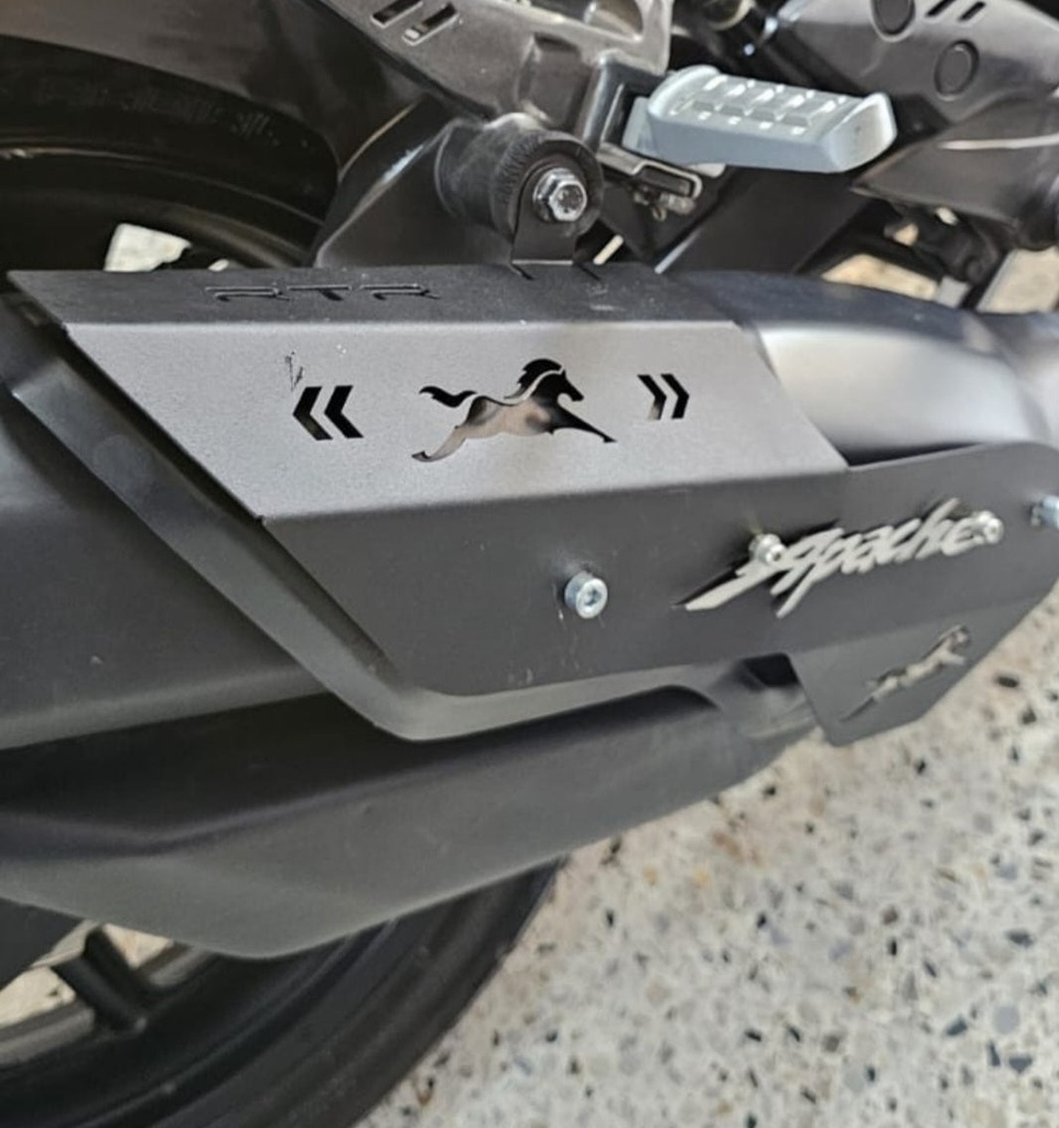 PROTECTOR DE EXOSTO TVS APACHE 4V G1 GRANDE- LAMINA EN ACERO