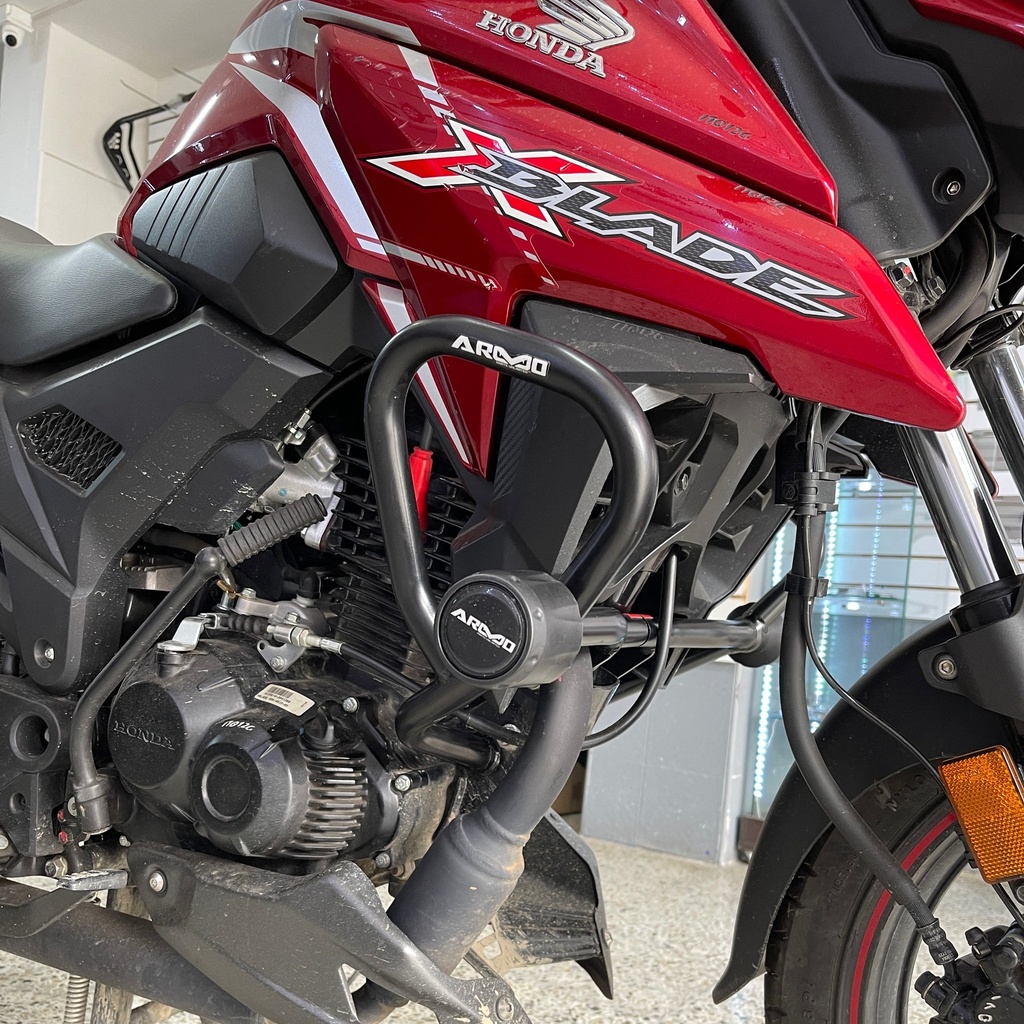 [WP0075] BARRA DE PROTECCIÓN CON SLIDER HONDA XBLADE 160 ARMO