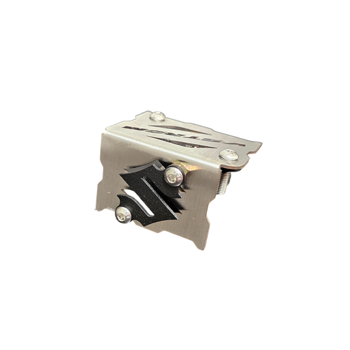 PROTECTOR DE BOMBA FRENO DELANTERO SUZUKI VSTROM 250 SX (ACERO)