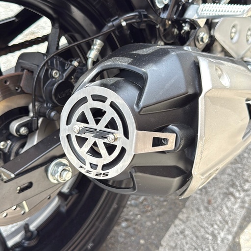 RESONADOR YAMAHA FZ25 - LUJO SALIDA DE EXOSTO (ACERO)