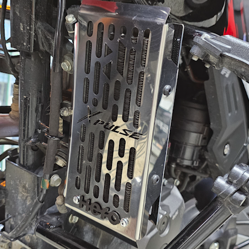 PROTECTOR DE RADIADOR HERO XPULSE 200 - 4V (ACERO)