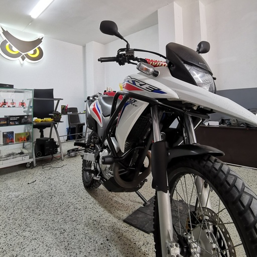 BARRA DE PROTECCIÓN CON SLIDER HONDA XRE 300 MV ARMO