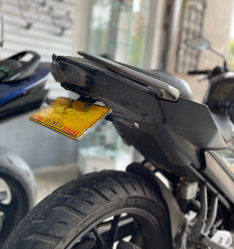 FENDER ELIMINATOR YAMAHA FZ25